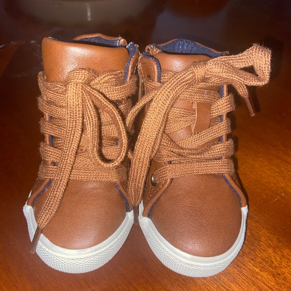 Toddler boy sneakers